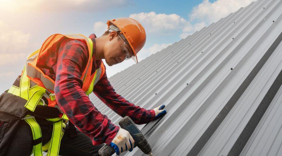 Professional Emergency Roof Repairs services in Alexander, ND